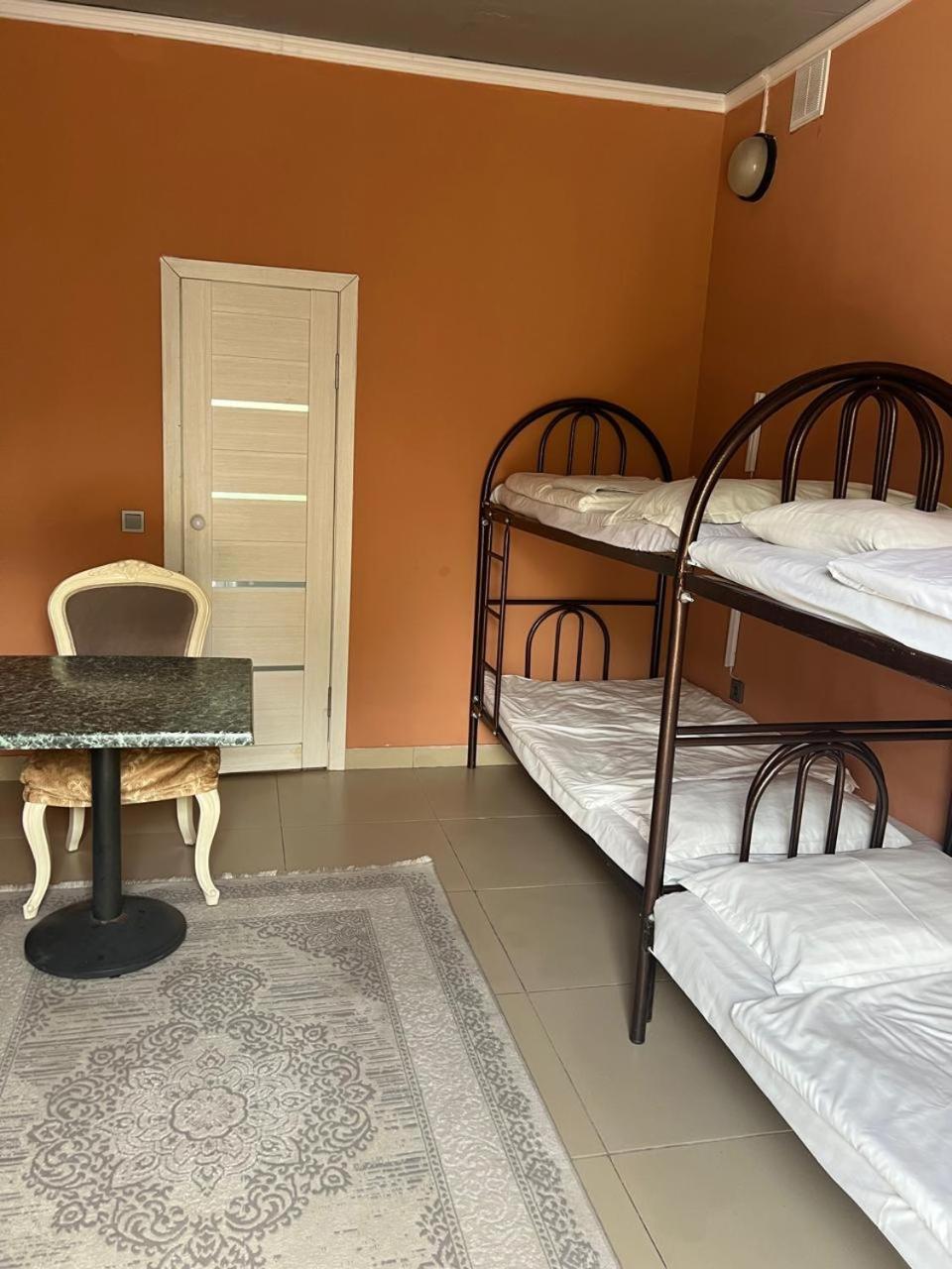 L'Ami Hostel Bel'bulak Экстерьер фото